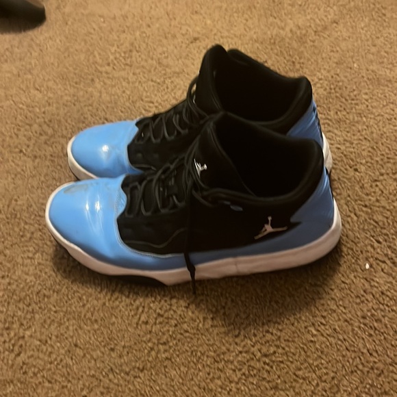 Blue nikes - Picture 2 of 2